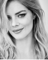 Samara Weaving photo #