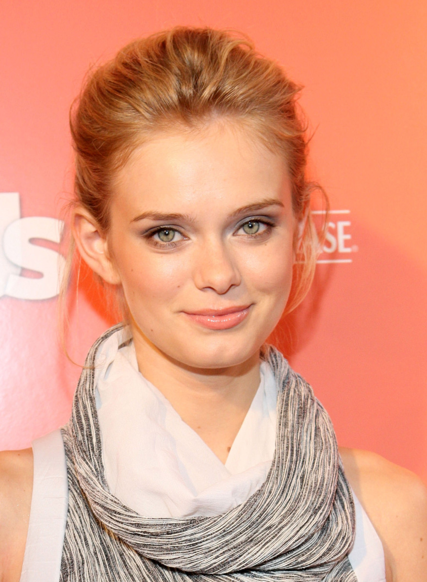 Sara Paxton: pic #226209