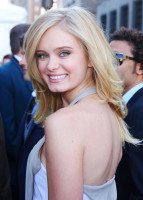 Sara Paxton photo #