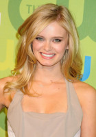 Sara Paxton photo #