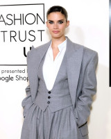 Sara Sampaio photo #