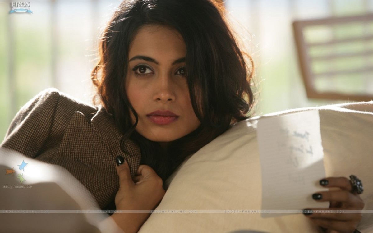 Sarah-Jane Dias : pic #469788