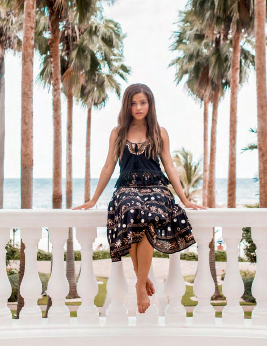 Sarah Jeffery: pic #1013466
