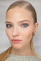 Sasha Luss photo #