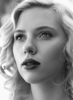 Scarlett Johansson photo #