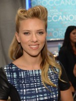 Scarlett Johansson photo #