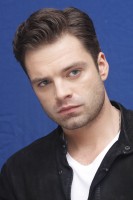 Sebastian Stan pic #717190