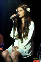 Selena Gomez photo #
