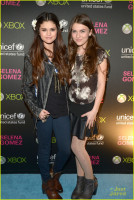 Selena Gomez photo #