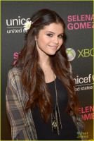 Selena Gomez photo #