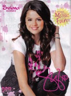 Selena Gomez pic #211975