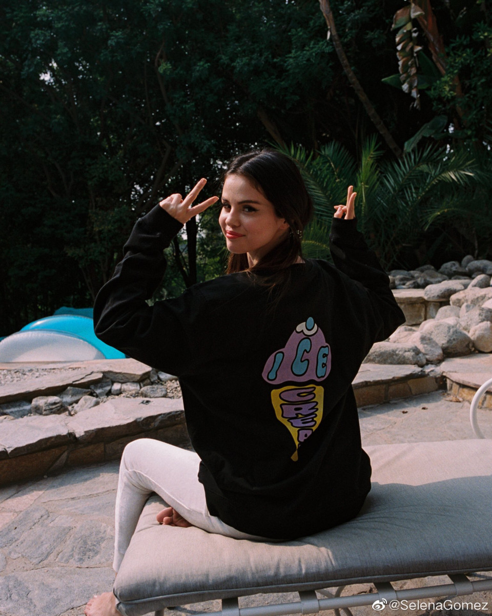 Selena Gomez: pic #1305111