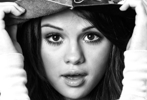 Selena Gomez photo #