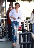 Selena Gomez photo #