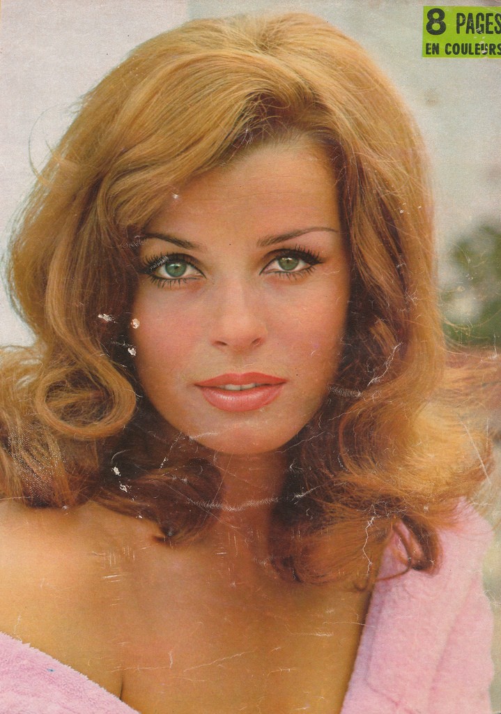 Senta Berger: pic #377343