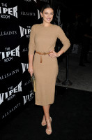 Serinda Swan photo #