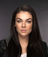 Serinda Swan photo #