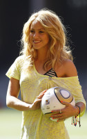 Shakira Mebarak photo #