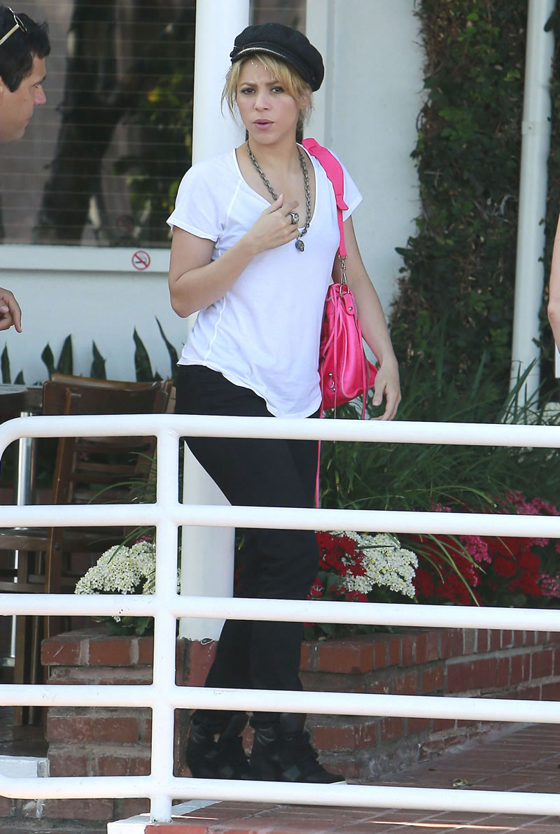 Shakira Mebarak: pic #609541