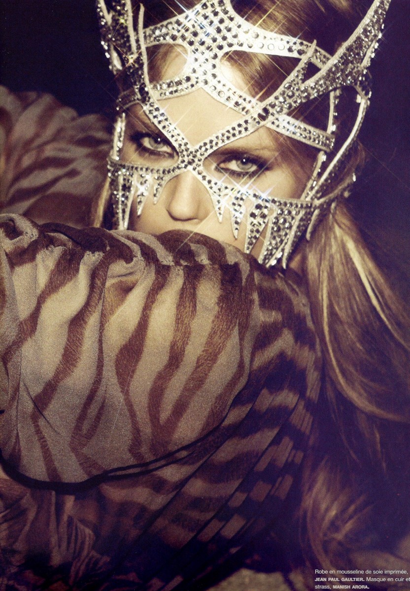 Shannan Click: pic #165400