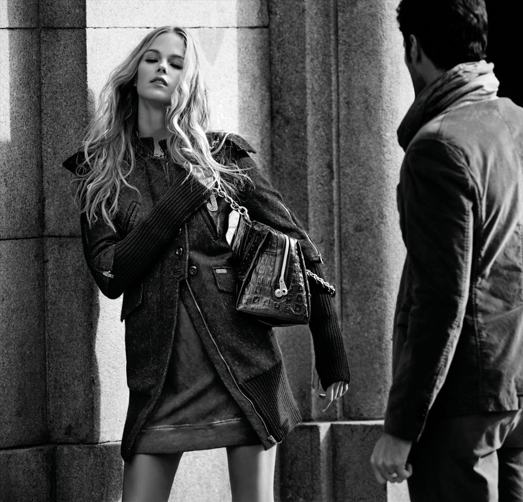 Shannan Click: pic #274359