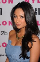 photo 24 in Shay Mitchell gallery [id335511] 2011-01-31