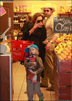 Shiloh Nouvel Jolie-Pitt photo #