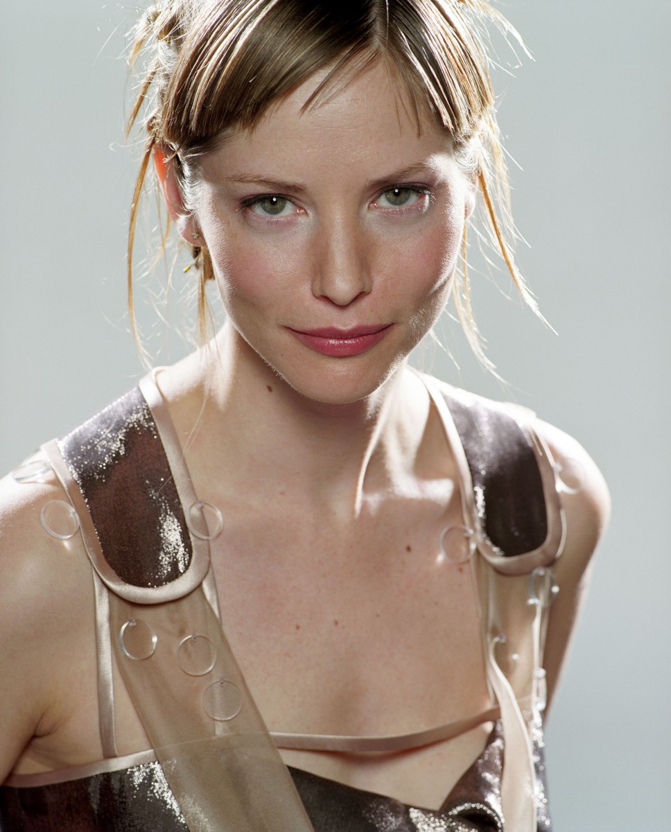 Sienna Guillory: pic #1060459
