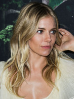Sienna Miller photo #