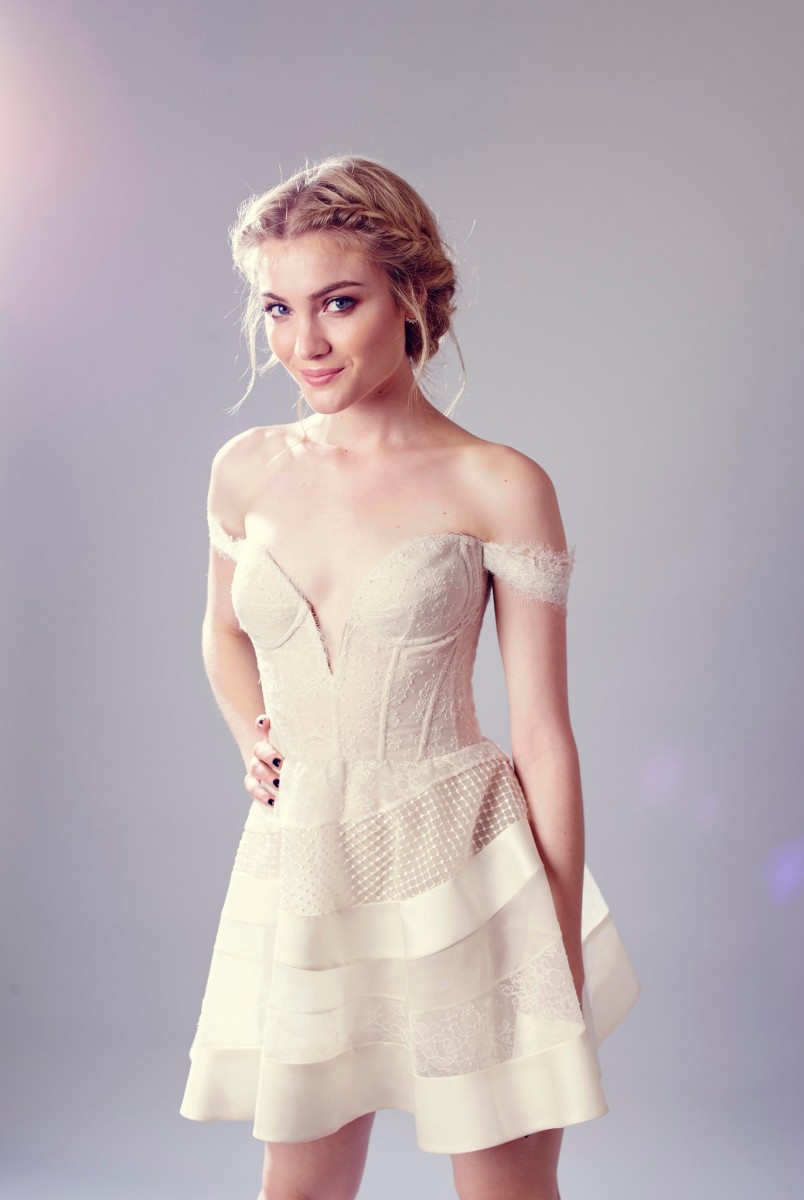 Skyler Samuels: pic #817358