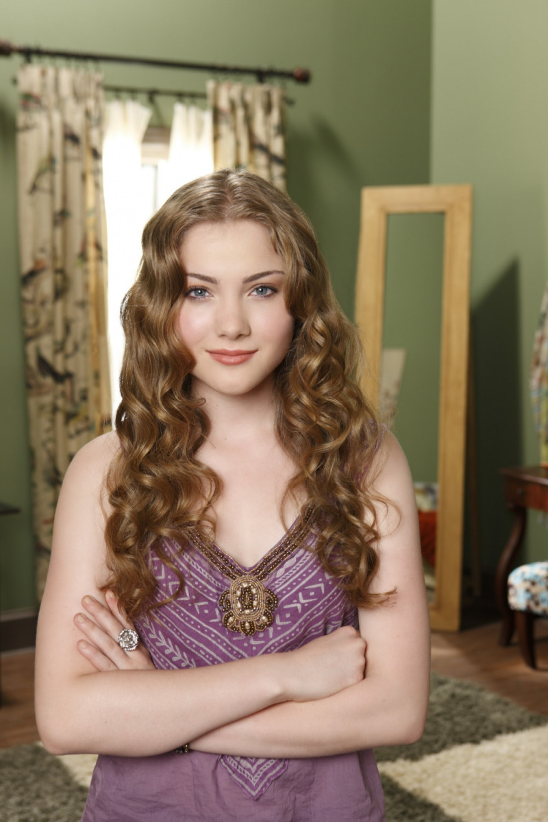 Skyler Samuels: pic #1056604