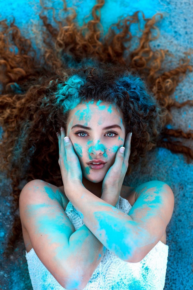 Sofie Dossi: pic #1050003