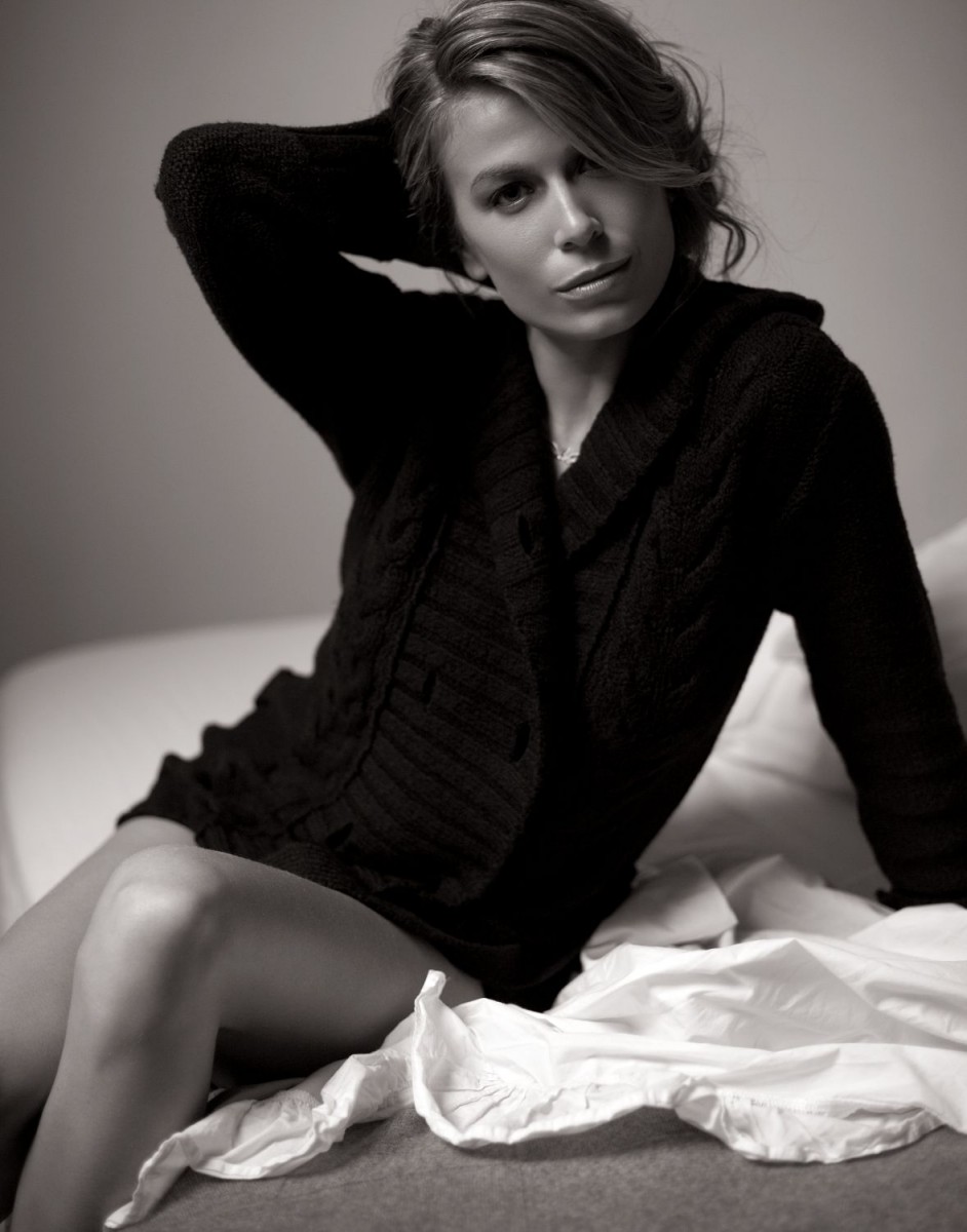 Sonya Walger: pic #490611