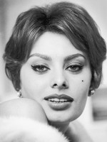 Sophia Loren photo #