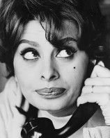 Sophia Loren photo #