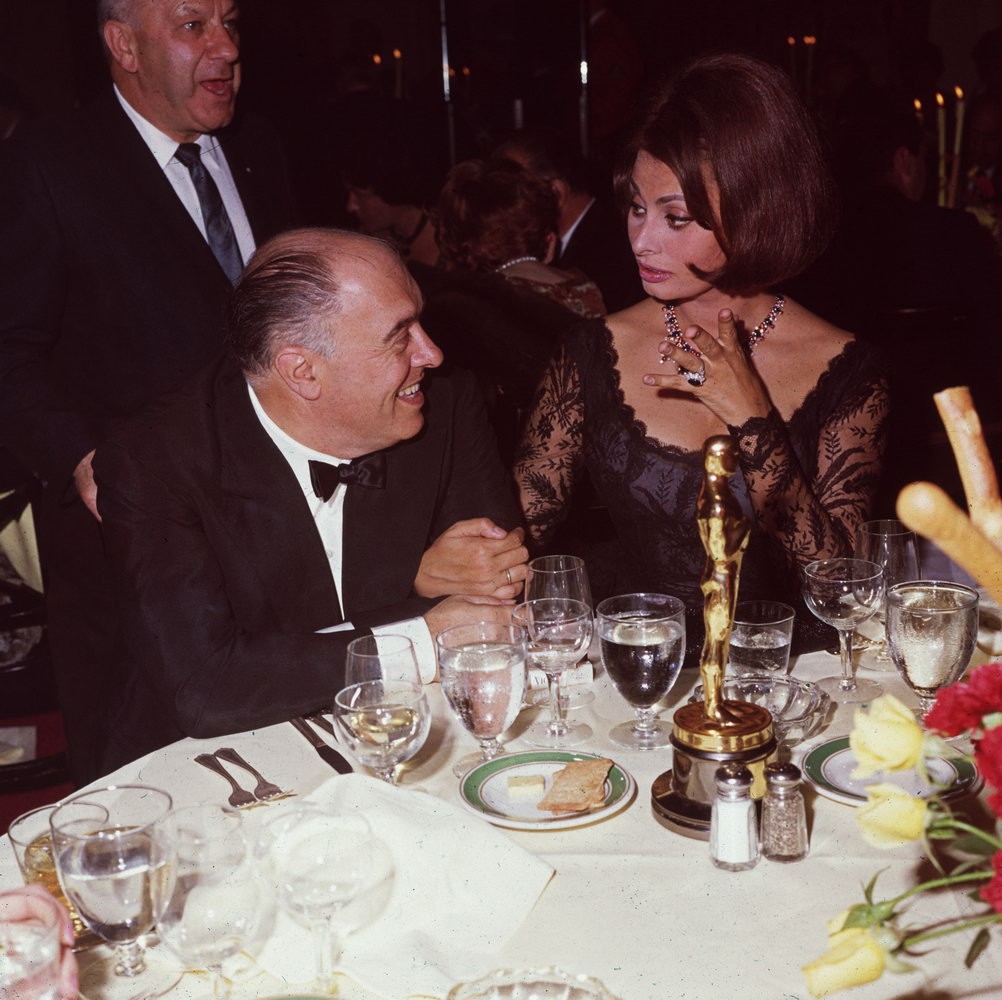 Sophia Loren: pic #240869