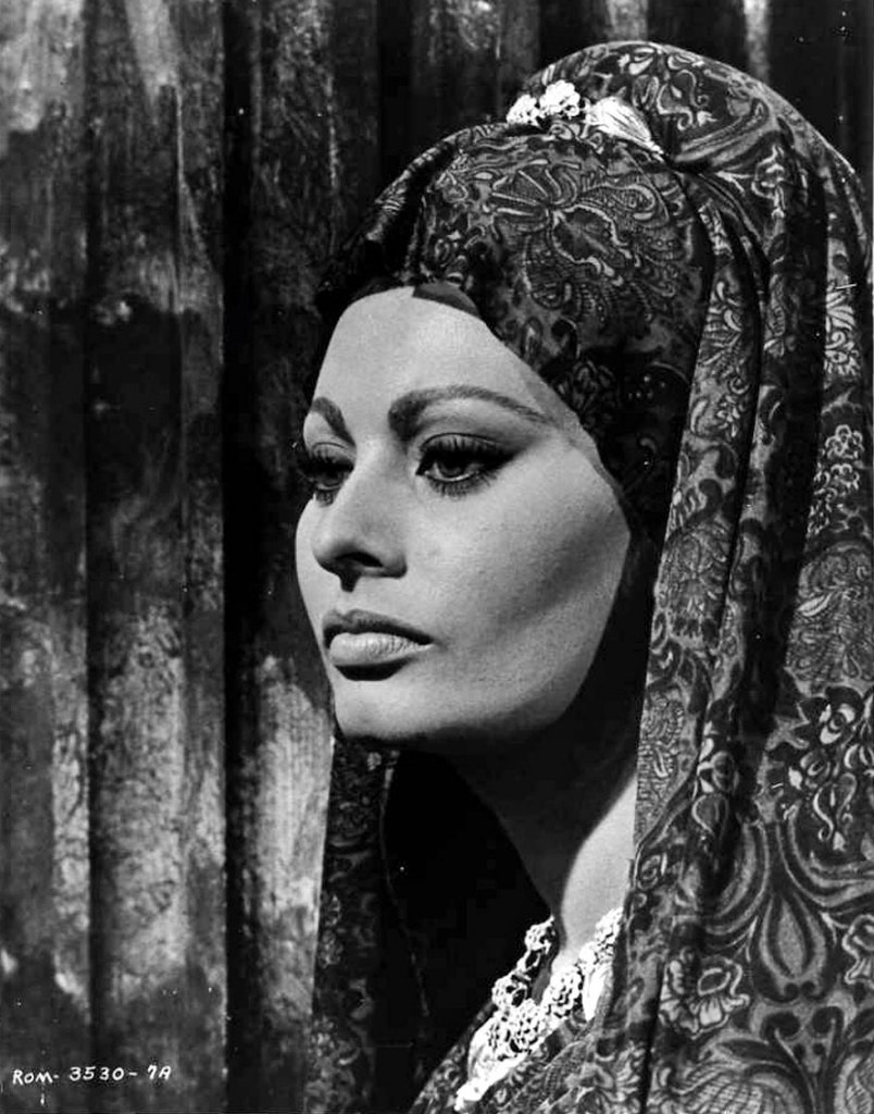 Sophia Loren: pic #1115610
