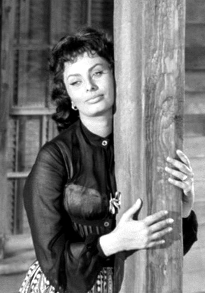 Sophia Loren: pic #1114689