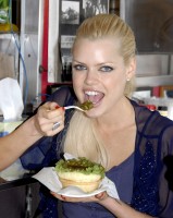 photo 15 in Sophie Monk gallery [id256153] 2010-05-19