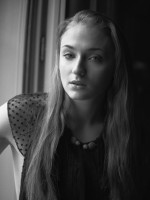 Sophie Turner (actress) photo #