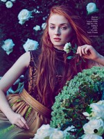 Sophie Turner (actress) photo #