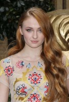 Sophie Turner (actress) photo #