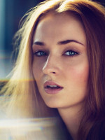 Sophie Turner (actress) photo #