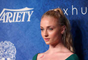 Sophie Turner (actress) photo #