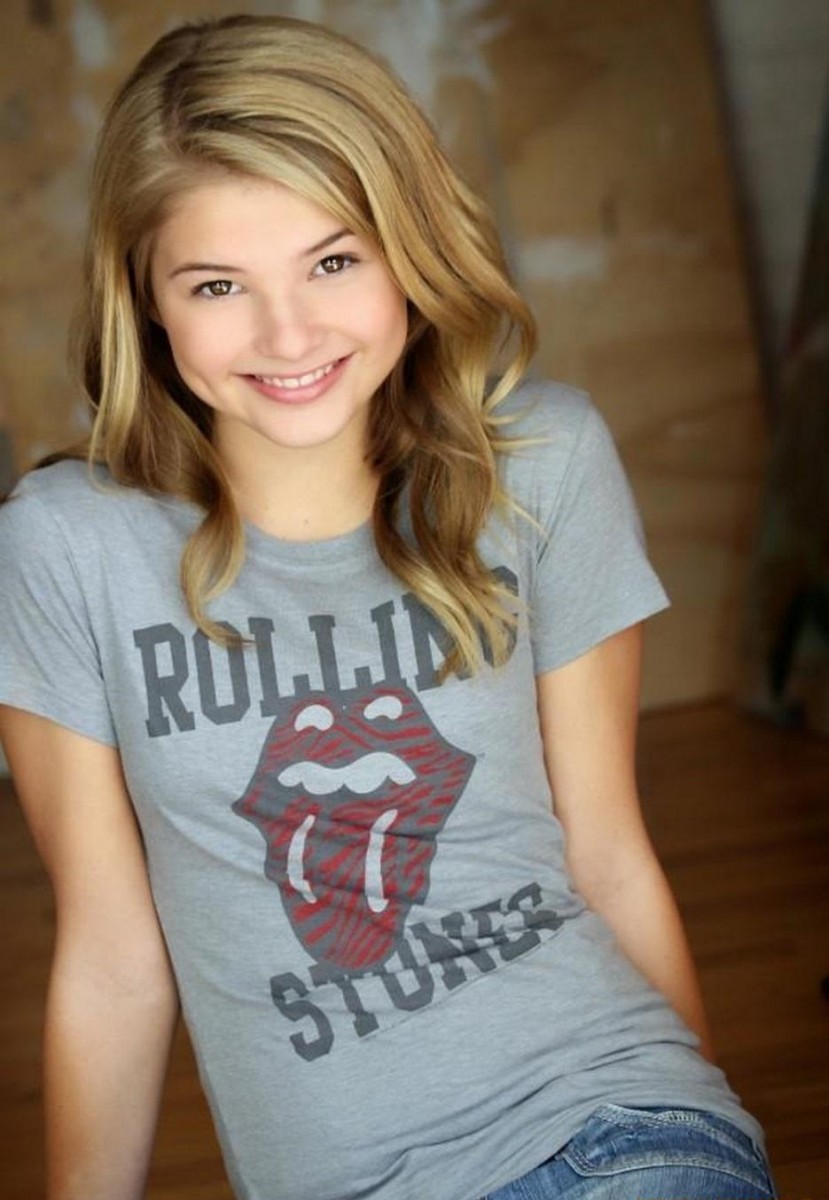 Stefanie Scott: pic #785844