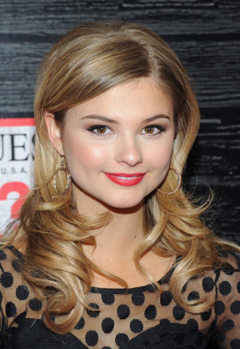 Stefanie Scott: pic #779846