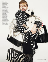 Stella Maxwell photo #