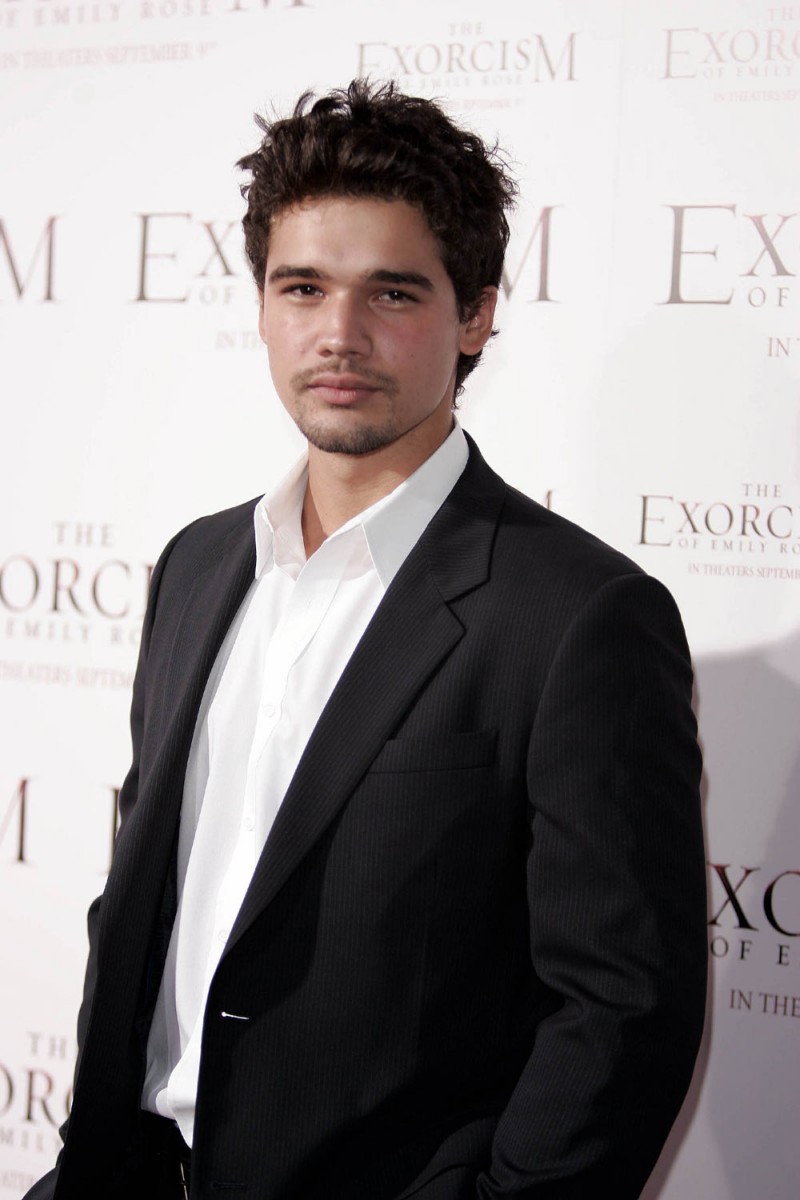 Steven Strait: pic #125822