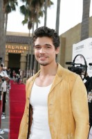 Steven Strait photo #