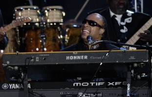 Stevie Wonder photo #